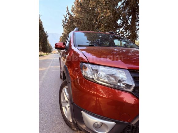 Sahibinden Dacia Sandero 1.5 dCi Stepway 2014 Model 