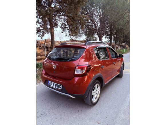 Sahibinden Dacia Sandero 1.5 dCi Stepway 2014 Model 
