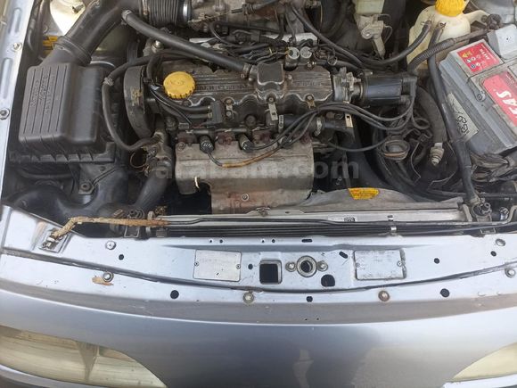 Sahibinden Daewoo Espero 2.0i 1996 Model  temiz yürüyen