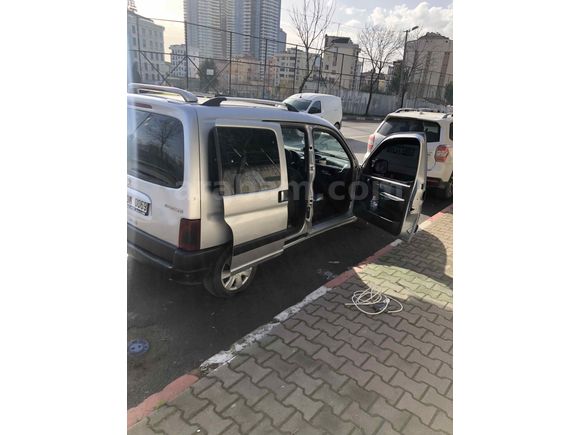 Sahibinden Peugeot Partner 1.9 D 2005 Model 