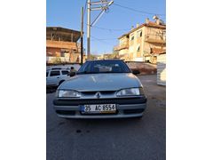 Sahibinden Renault R 19 1.6 Europa iE 2000 Model  136.000 km Gri (Gümüş)