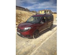 Sahibinden Fiat Doblo Combi 1.6 Multijet Trekking 2023 Model 