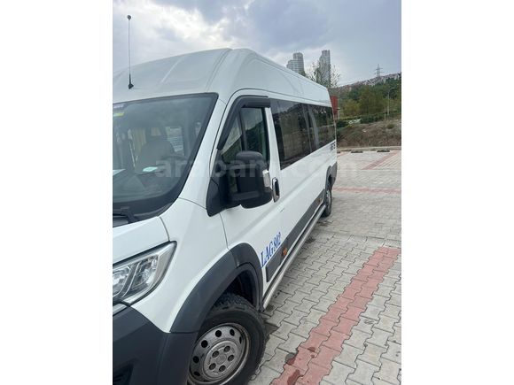 isteyene plakalı isteyene plakasız servis aracı