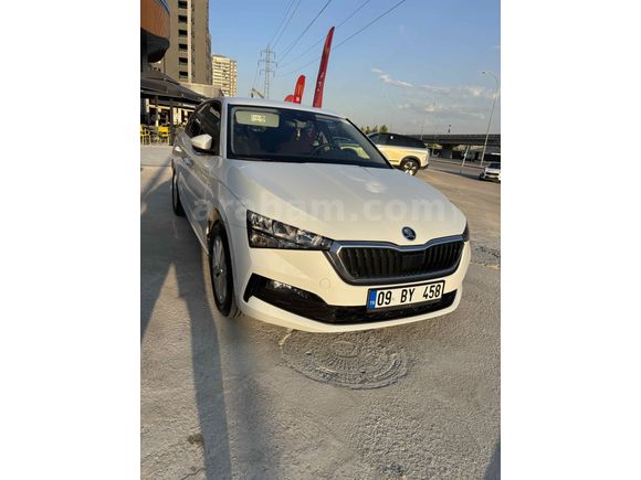 Sahibinden Skoda Scala 1.0 TSI Premium 2023 Model 