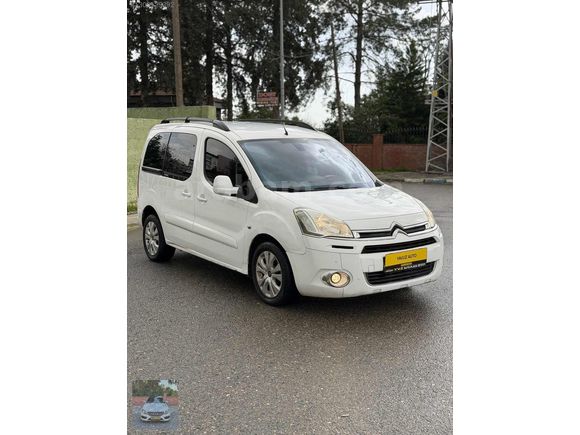 İLK SAHİBİNDEN HATASIZ BERLİNGO