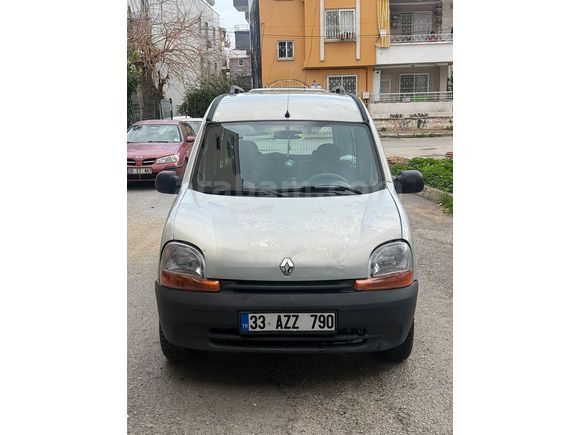 Sahibinden Renault Kangoo 1.4 RTE 2000 Model 