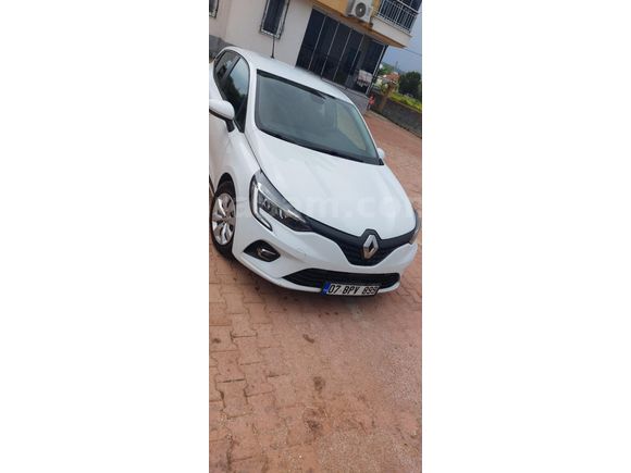 Sahibinden Renault Clio 1.0 SCe Joy 2022 Model