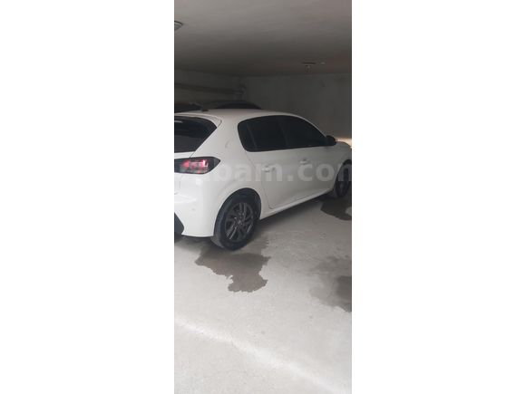 Sahibinden Peugeot 208 1.5 BlueHDi Active 2021 Model