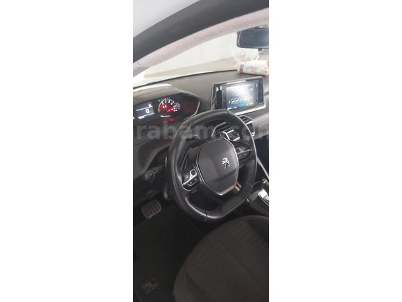 Sahibinden Peugeot 208 1.5 BlueHDi Active 2021 Model