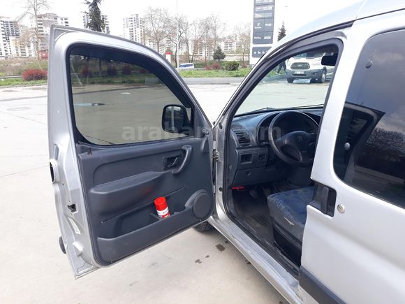 Sahibinden Peugeot Partner 1.9 D 2003 Model