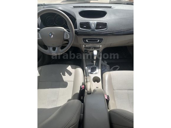 ikinci sahibinden sifir muayne sanroflu otomatik 110 fluanceh