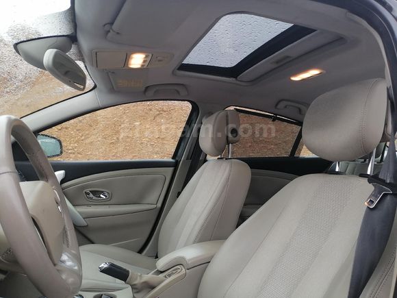 ikinci sahibinden sifir muayne sanroflu otomatik 110 fluanceh