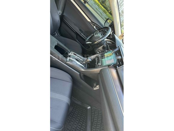 Sahibinden Honda Civic 1.6i VTEC Elegance 2017 Model 