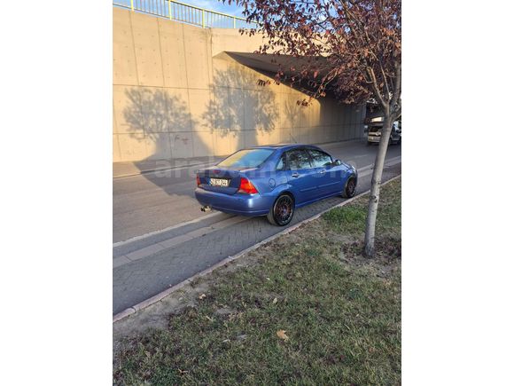 Galeriden Ford Focus 1.6 Comfort 2001 Model Konya