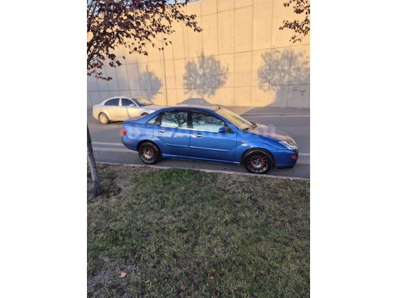 Galeriden Ford Focus 1.6 Comfort 2001 Model Konya