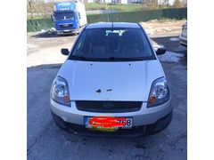 Sahibinden Ford Fiesta 1.4 TDCi Comfort 2005 Model