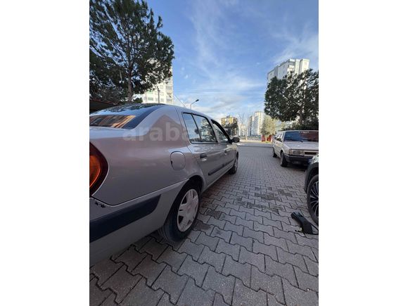 Öğretmenden  ilk el temiz clio