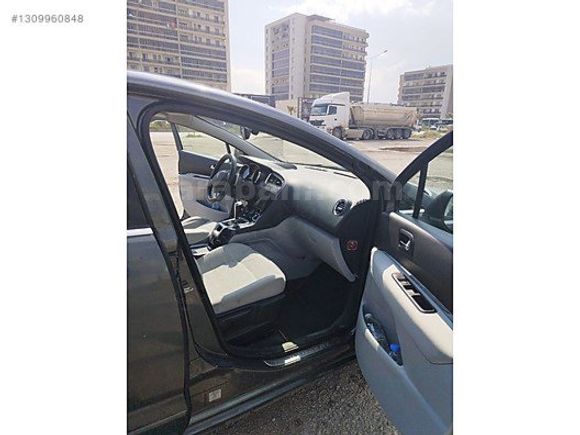 2010 Model Peugeot 5008 Cam tavanlı