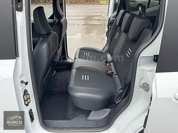 2025 FORD TOURNEO COURIER 1.0 ECOBOOST ACTIVE HATASIZ BOYASIZ