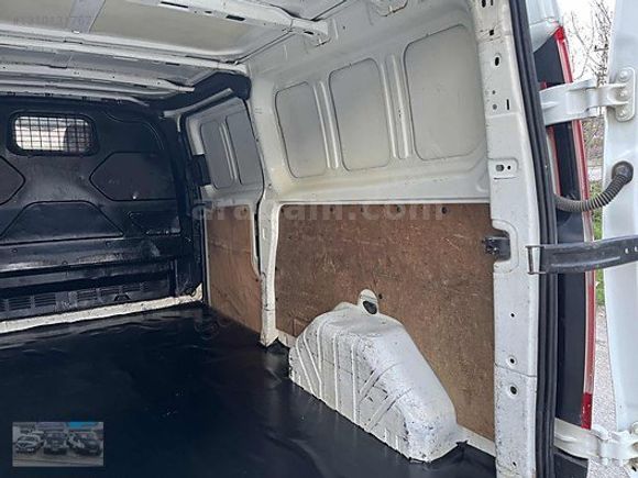 "YOLCU" dan 2014 uzun şase klimalı custom panelvan 232ooo km