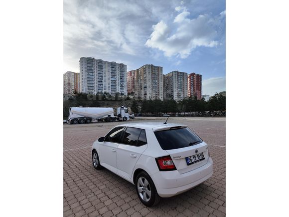 DEĞİŞENSİZ BOYASIZ TRAMERSİZ Sahibinden Skoda Fabia 1.2 TSI Style 2016 Model  Beyaz