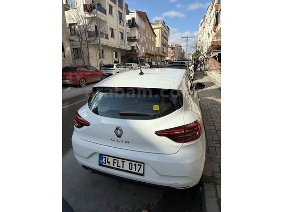Sahibinden Renault Clio 1.0 SCe Joy 2022 Model 