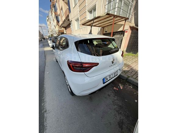 Sahibinden Renault Clio 1.0 SCe Joy 2022 Model 