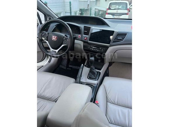 Sahibinden Honda Civic 1.6i VTEC Eco Executive 2015 Model 