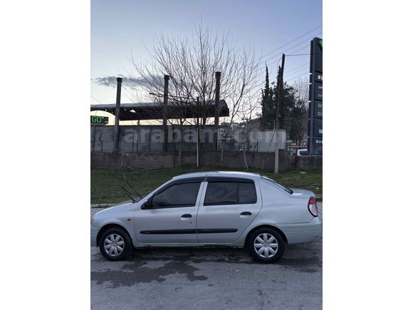 Sahibinden Renault Clio 1.4 2000 Model 