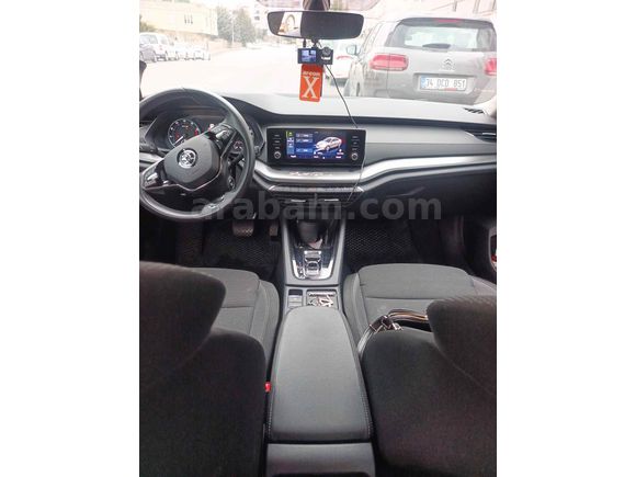 Sahibinden Skoda Octavia 1.0 e-Tec Elite 2022 Model 