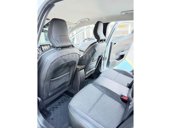 2020 RENAULT CLİO 1.3 TCE İCON FULL+ EDC OTOMATİK 58 BİN KM