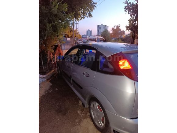 Sahibinden Ford Focus 1.6 Comfort 2002 Model