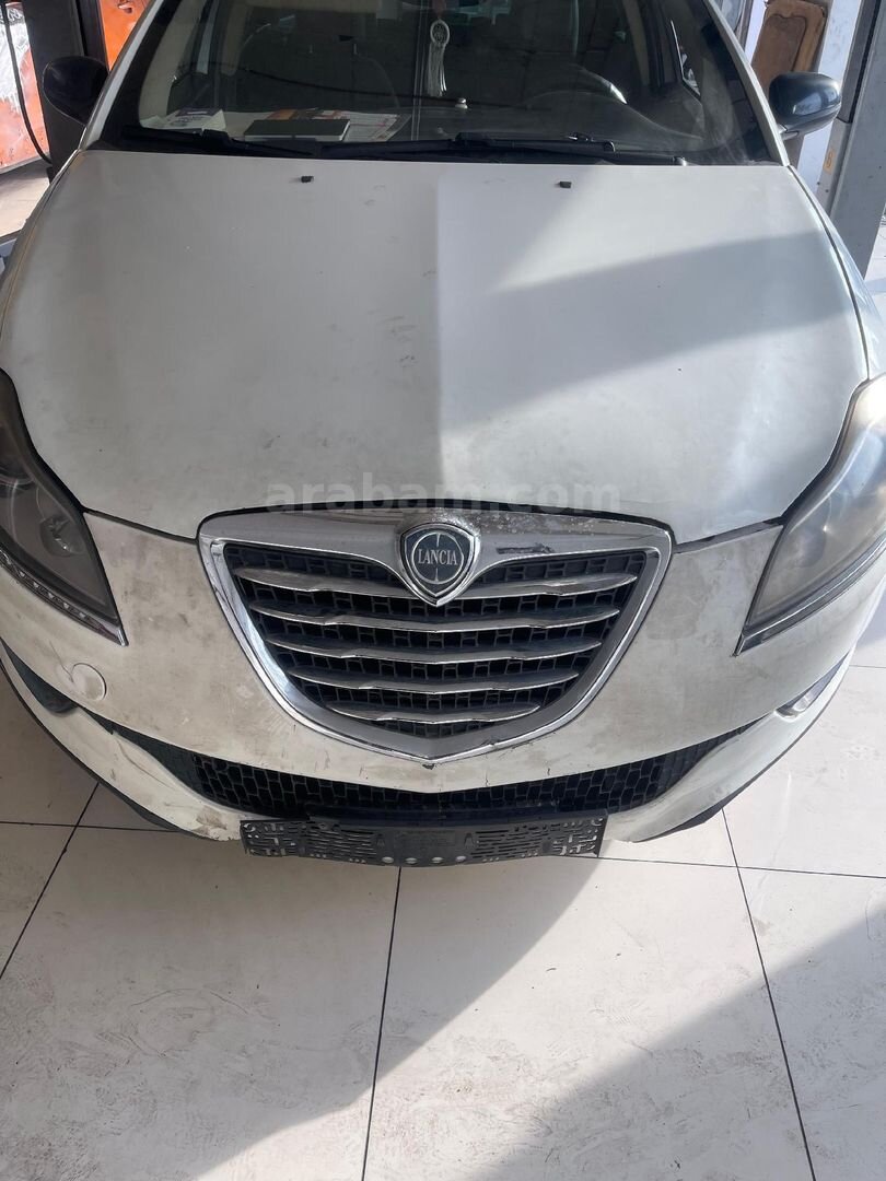 Sahibinden Lancia Delta 1.6 MJet 2011 Model Kayseri 320.000 km Beyaz 2