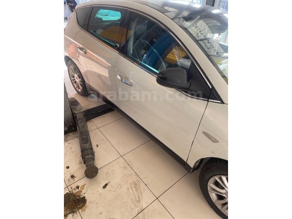 Sahibinden Lancia Delta 1.6 MJet 2011 Model