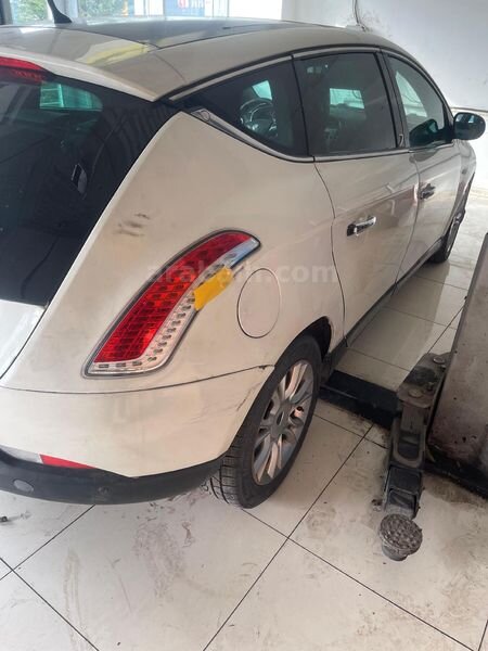 Sahibinden Lancia Delta 1.6 MJet 2011 Model Kayseri 320.000 km Beyaz
