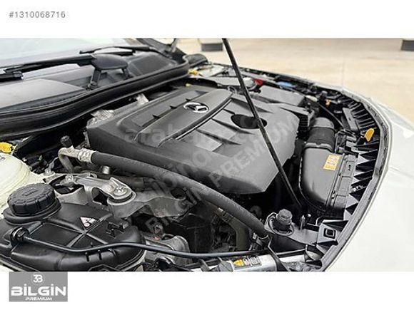 İMZALI SERİ MERCEDES CLA 180 D AMG
