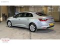 ZERON MOTORS - RENAULT MEGANE 2025 -ORJINAL -24467KM- %20 KDV FT