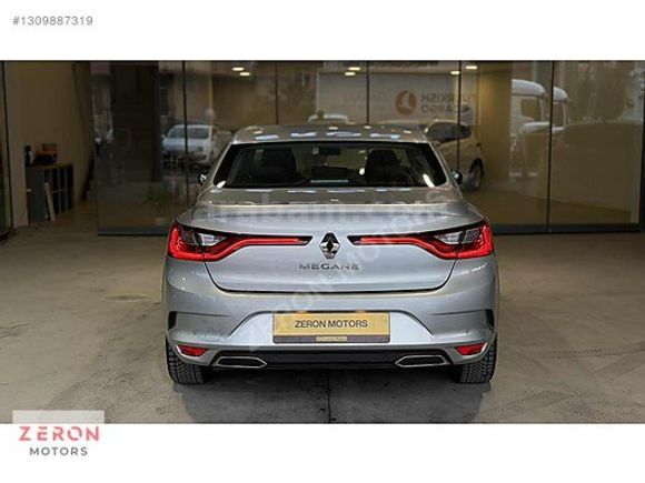 ZERON MOTORS - RENAULT MEGANE 2025 -ORJINAL -24467KM- %20 KDV FT