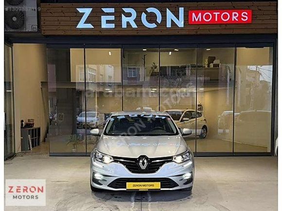 ZERON MOTORS - RENAULT MEGANE 2025 -ORJINAL -24467KM- %20 KDV FT