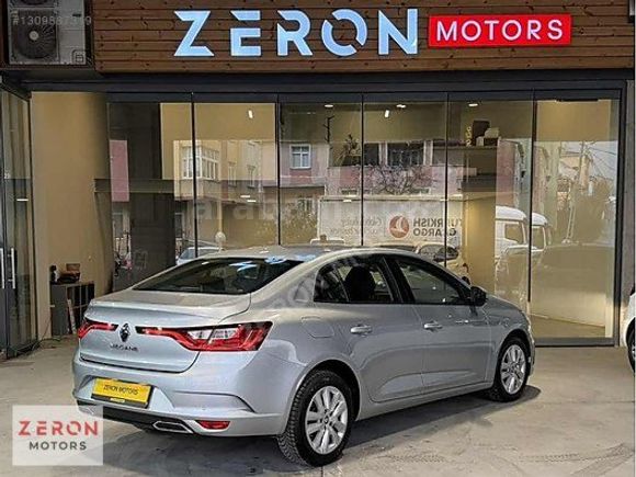 ZERON MOTORS - RENAULT MEGANE 2025 -ORJINAL -24467KM- %20 KDV FT