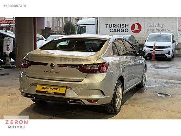 ZERON MOTORS - RENAULT MEGANE 2025 -ORJINAL -24467KM- %20 KDV FT