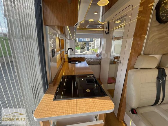 ZORER'DEN 2025 KASA FUL DONANIM 180 BİN KM GARANTİLİ MOTOKARAVAN
