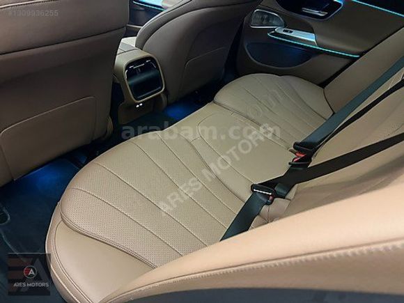 ARES MOTORS-12.800 KM'DE 4DBURMESTER TABA İÇ 20'AMG JANT HATASIZ