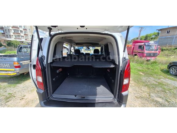 Rifter 1.5 BlueHDI Allure 2024 çıkışlı hatasız boyasız 53000 km
