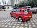 2024 CLİO 5.5 1.0 TCE 90 HP EVOLUTİON X TRONİK 23500 KM BOYASIZ