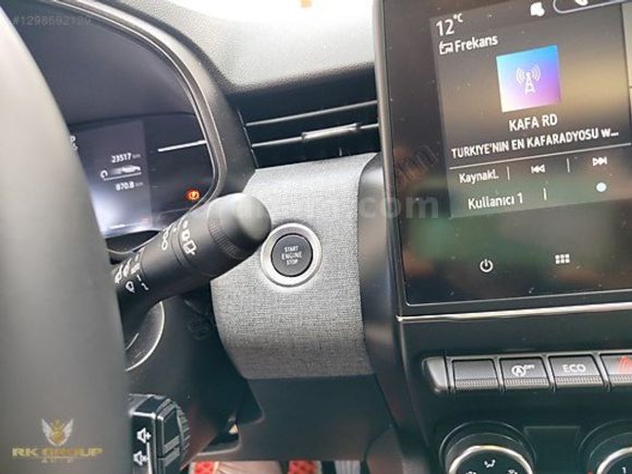 2024 CLİO 5.5 1.0 TCE 90 HP EVOLUTİON X TRONİK 23500 KM BOYASIZ