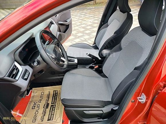2024 CLİO 5.5 1.0 TCE 90 HP EVOLUTİON X TRONİK 23500 KM BOYASIZ