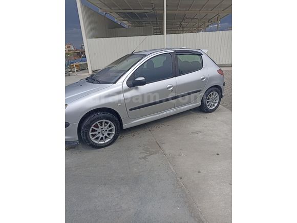 Sahibinden Peugeot 206 1.4 HDi X-line 2004 Model