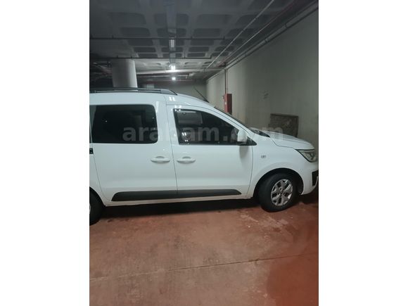 Sahibinden Renault Express Combi 1.5 BlueDCI Touch 2023 Model