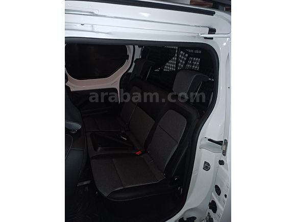Sahibinden Renault Express Combi 1.5 BlueDCI Touch 2023 Model